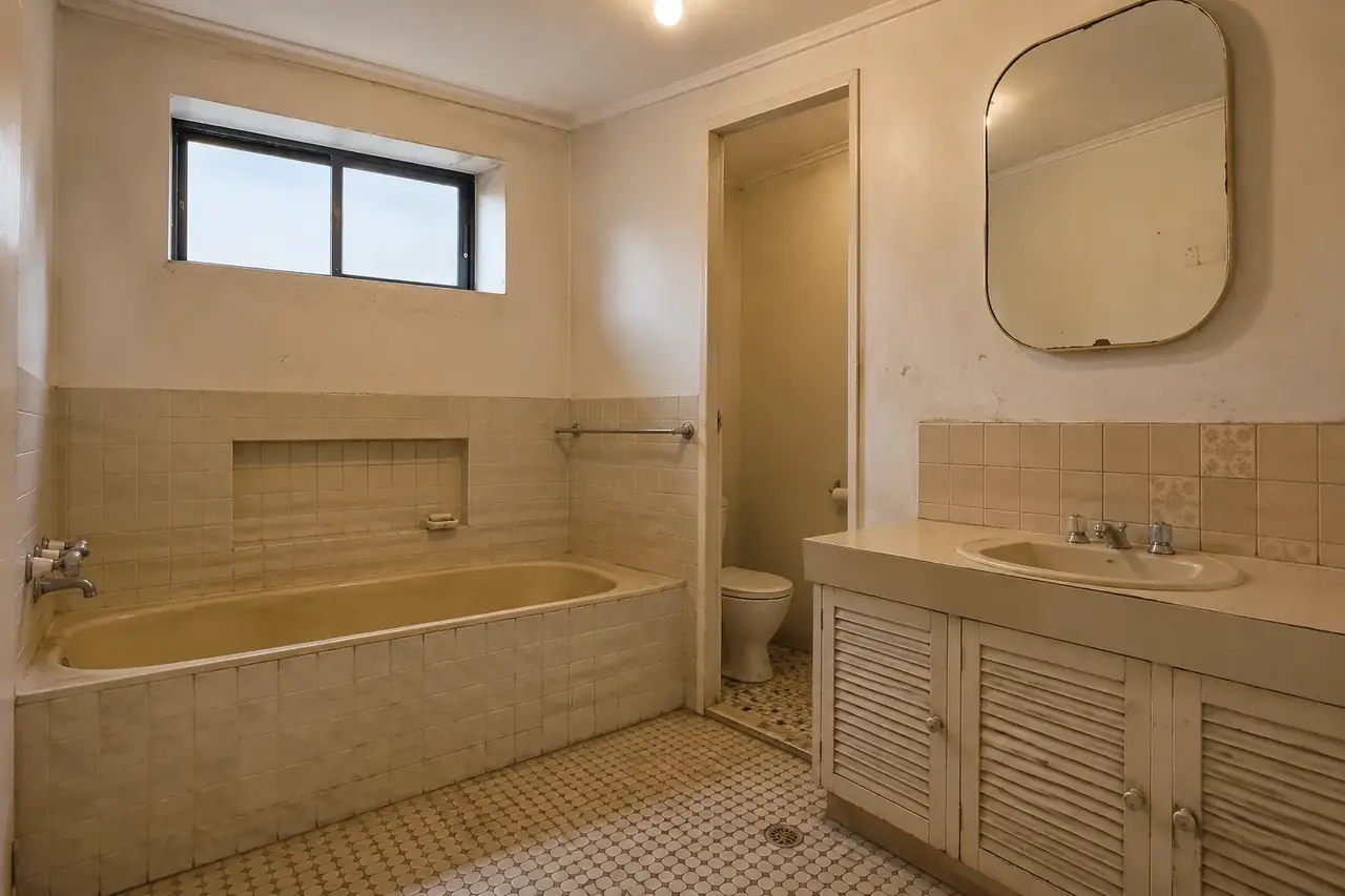 Bathroom — before renovation